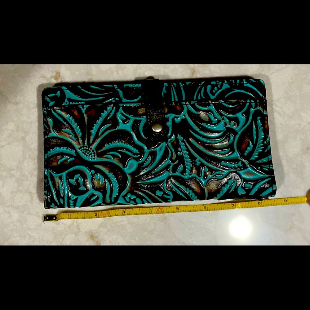 Patricia Nash wallet